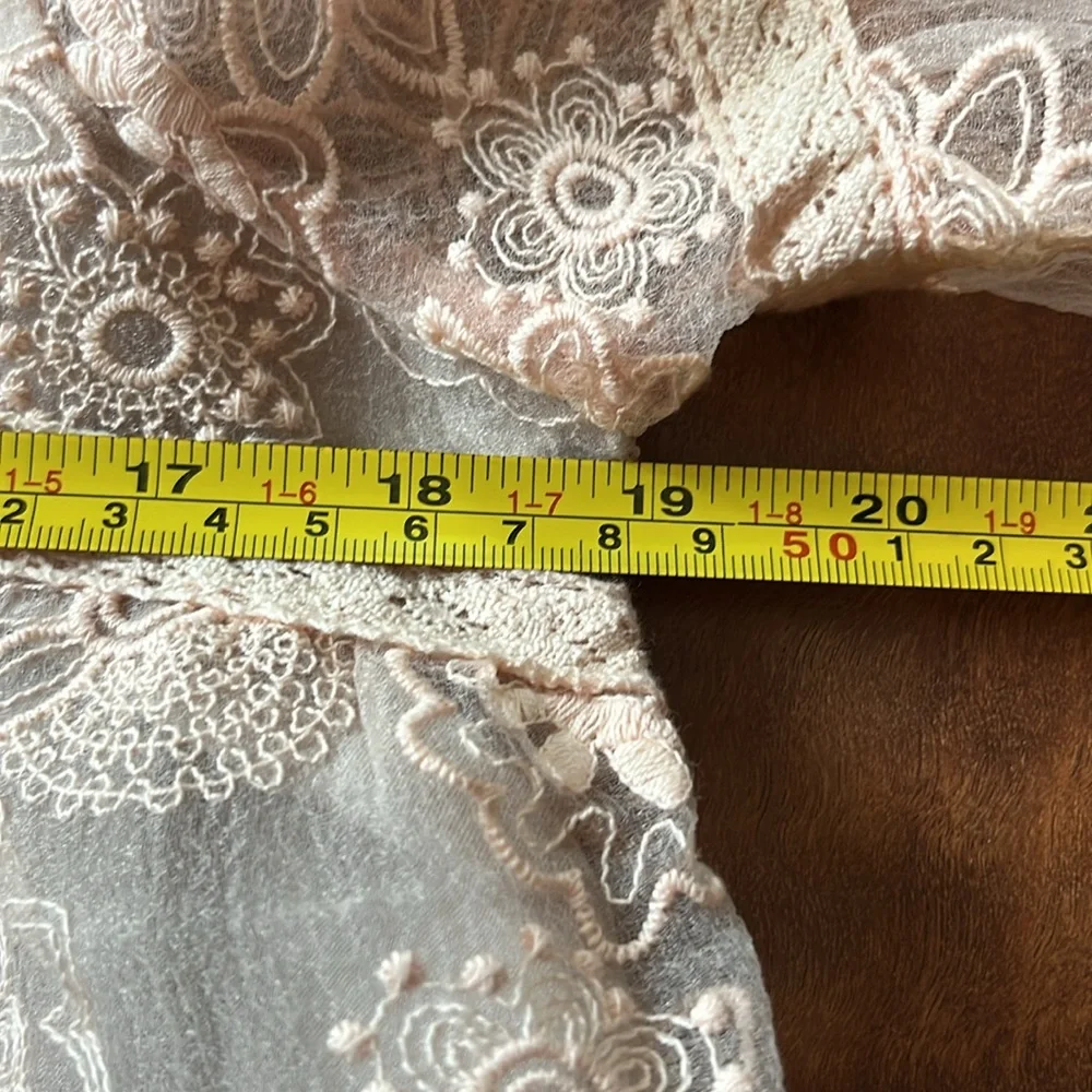 Brand new Listicle pale pink lace top - Picture 8 of 14